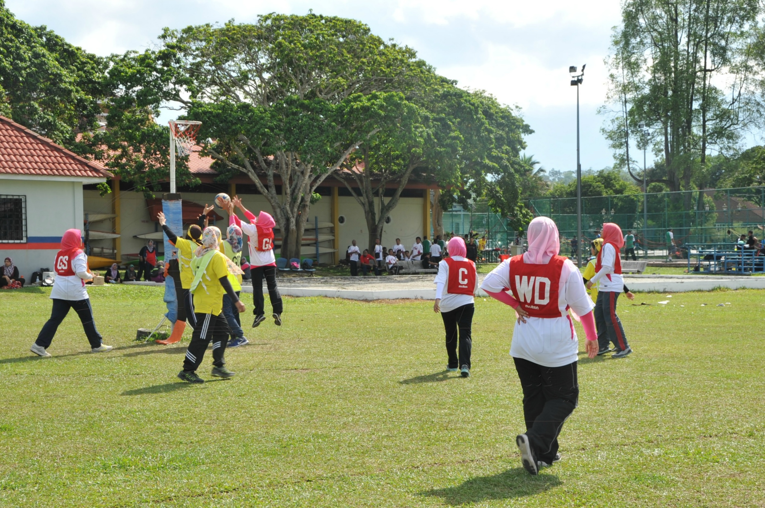 PRO 15 53 KIESTA HAS 5748